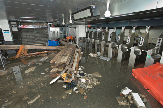 Illustration for article titled The Secret Lives of NYC Mega-Projects, Revealed By One PhotographerÂ